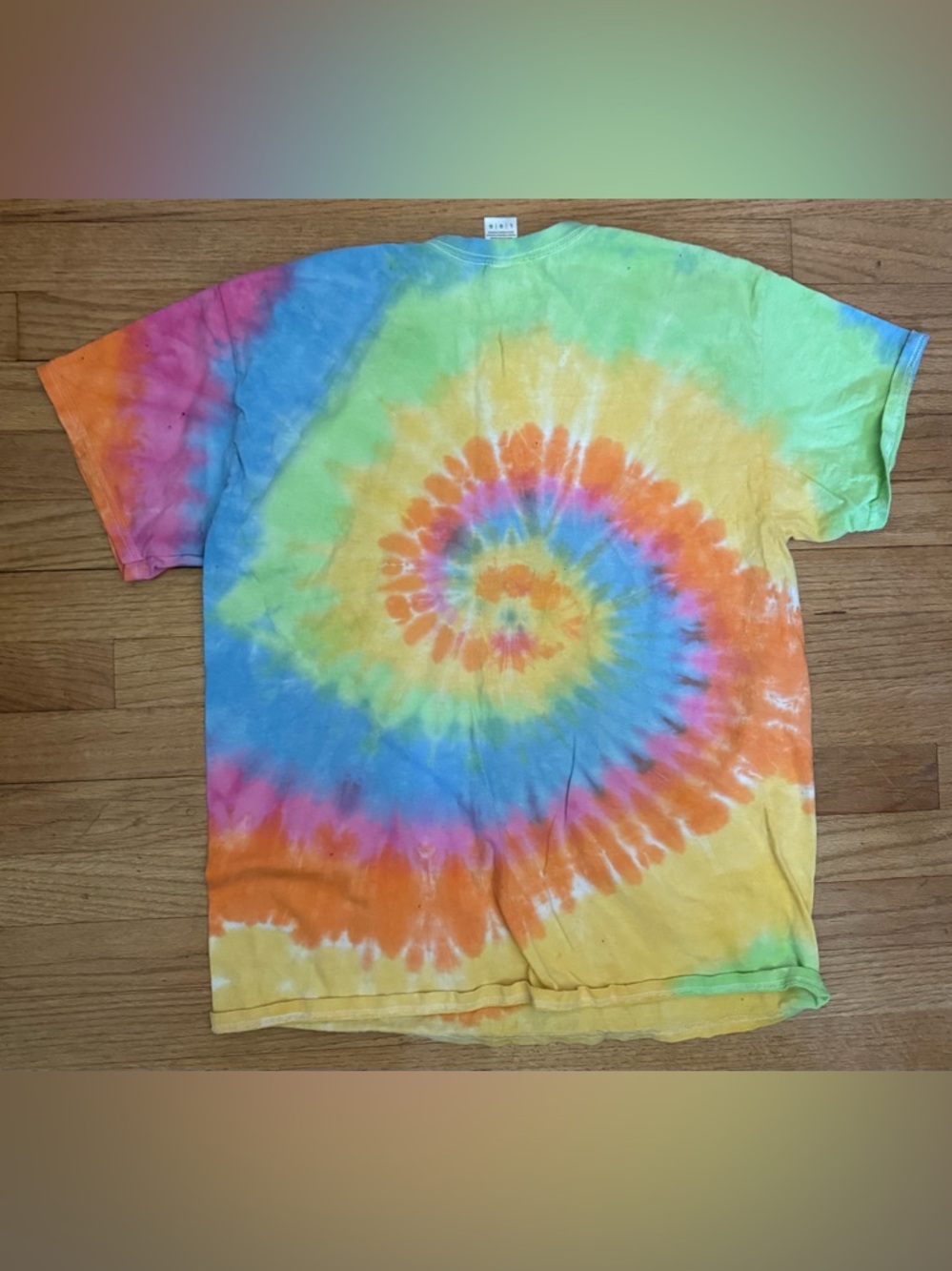Chump Tee - Picture 2 of 4
